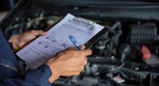 Revisão preventiva e corretiva de veículos em Cajamar - JR Diesel Tech